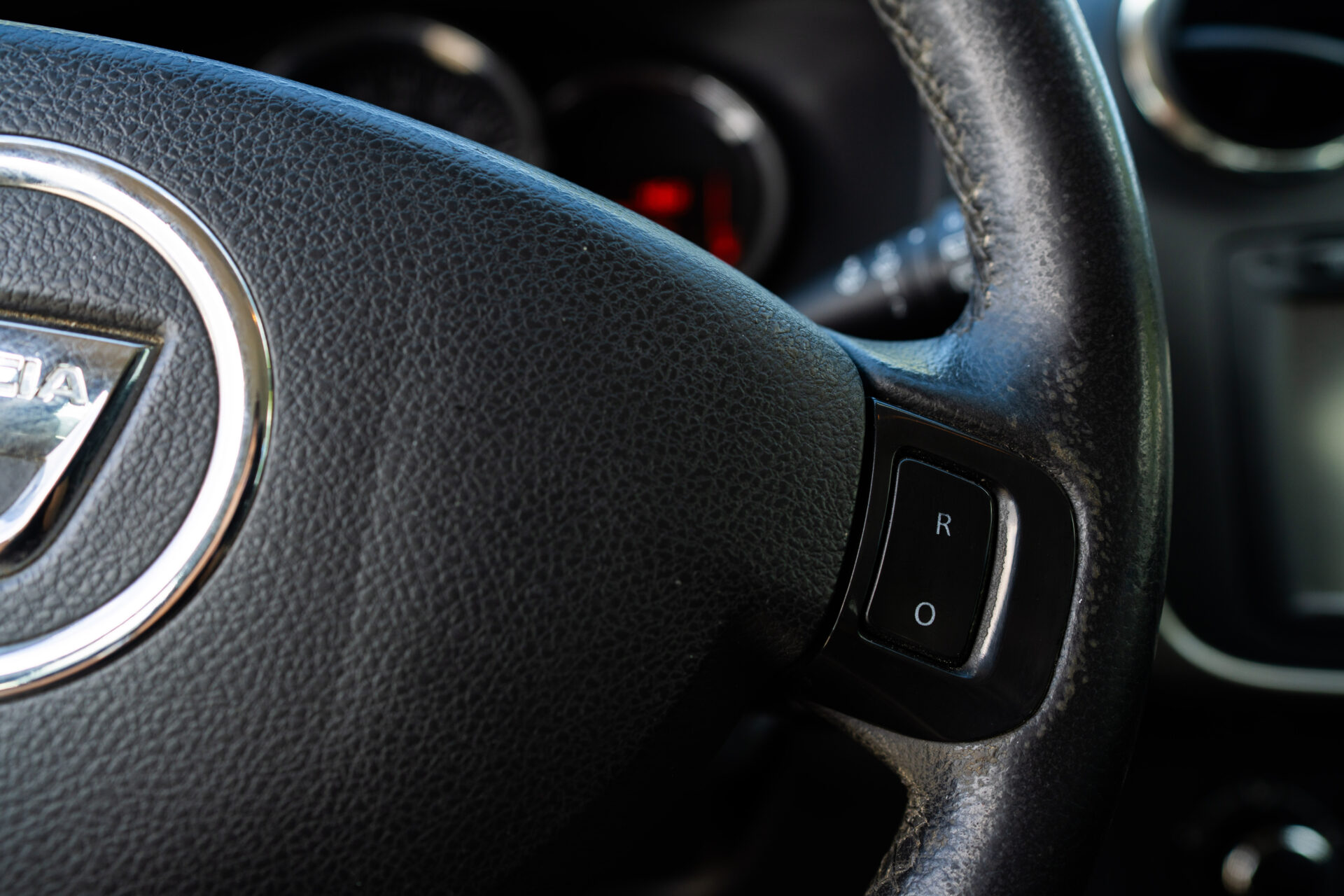 Dacia gris ste