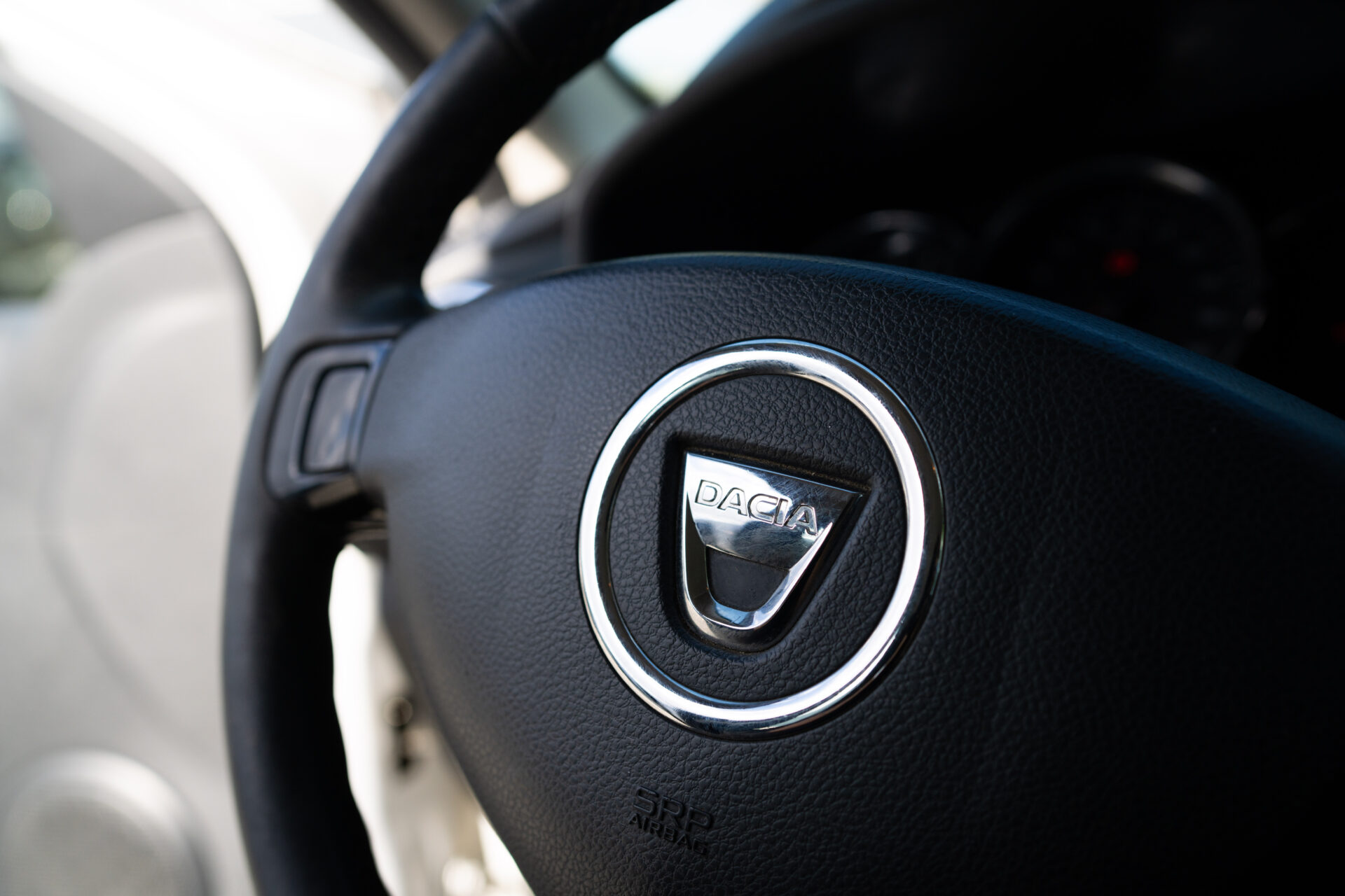 Dacia gris ste