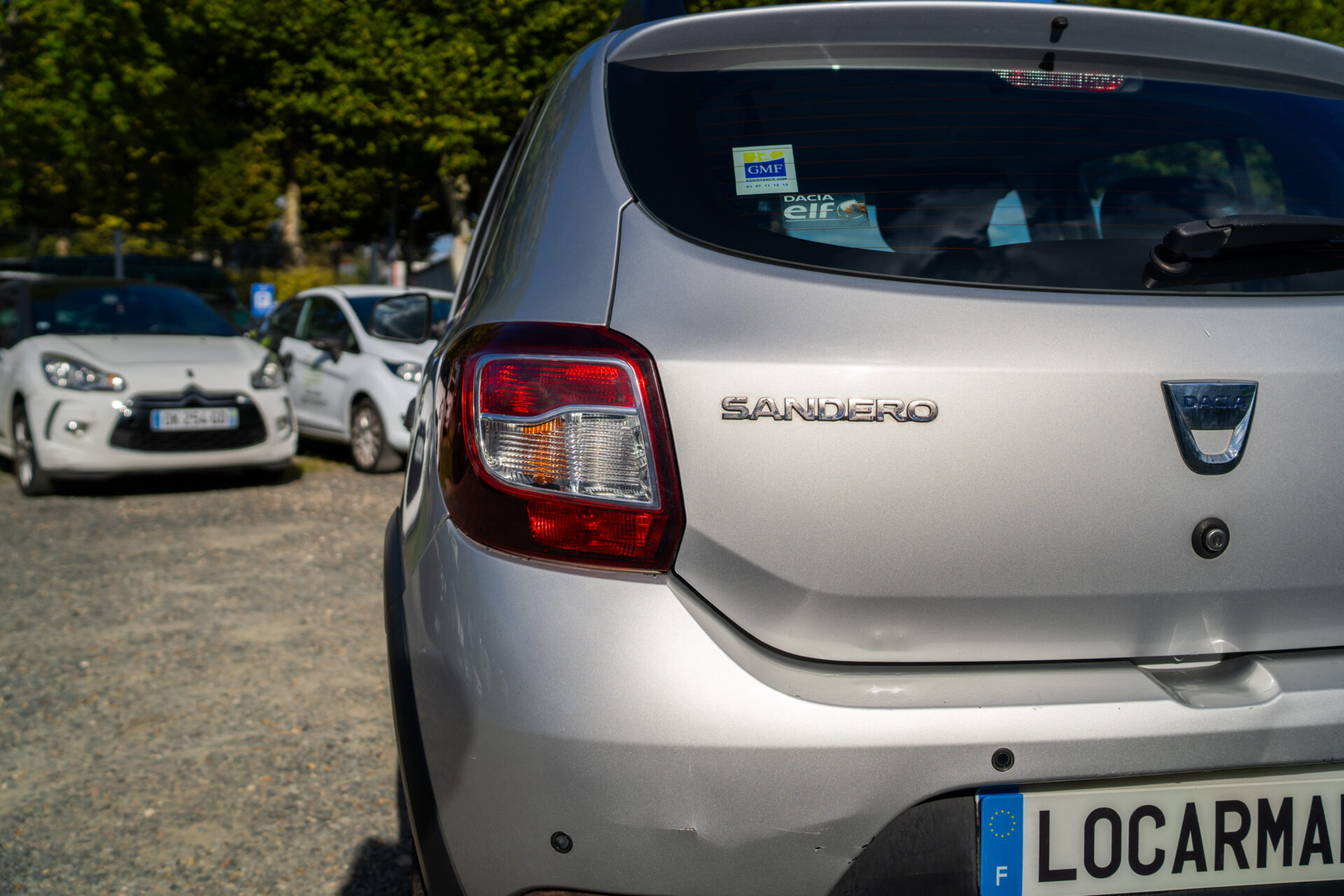 Dacia gris ste